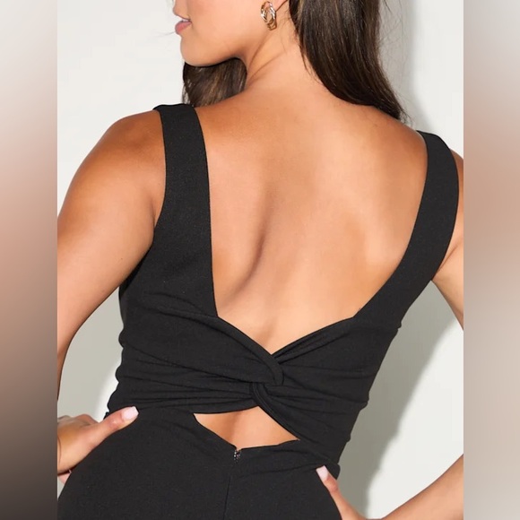 Lulus Admiring Cutie Black Square Neck Cutout Twist-back Skort Romper - Size L - Picture 2 of 4